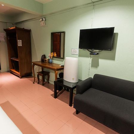 צ'יאנג סאן A Hotel Budget מראה חיצוני תמונה