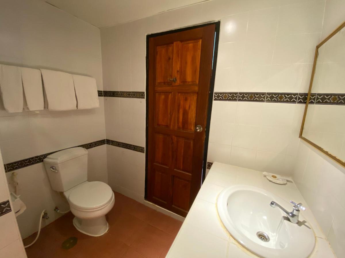 צ'יאנג סאן A Hotel Budget מראה חיצוני תמונה